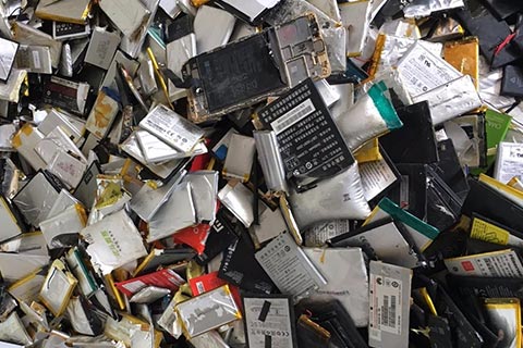 [龙湾沙城专业回收废旧电池]动力电池 回收-铅酸蓄电池回收价格