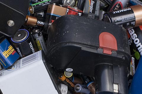 旧蓄电池回收价格_旧电瓶回收价_锂电池回收哪里有