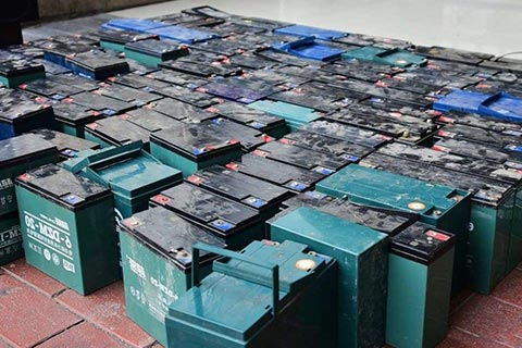 哈尔滨专业回收报废电池|废电池回收多少钱一斤